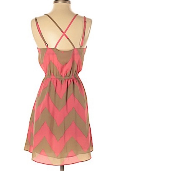 ❗️SOLD❗️BCBGeneration summer dress - Picture 2 of 9